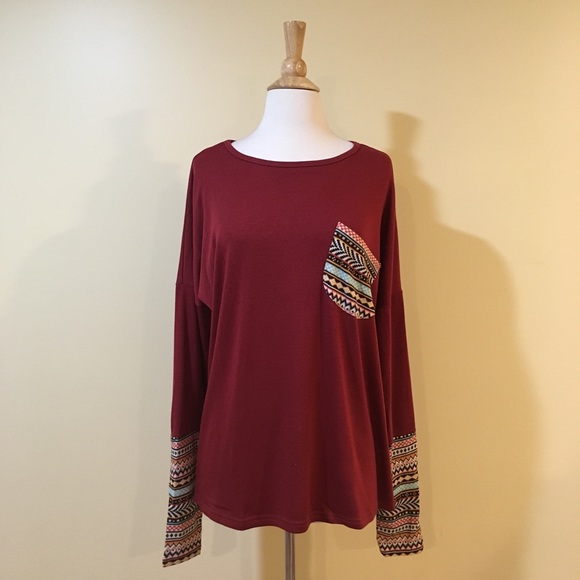 Geo Print Cuff Pocket Top Burgundy - Picture 5 of 8